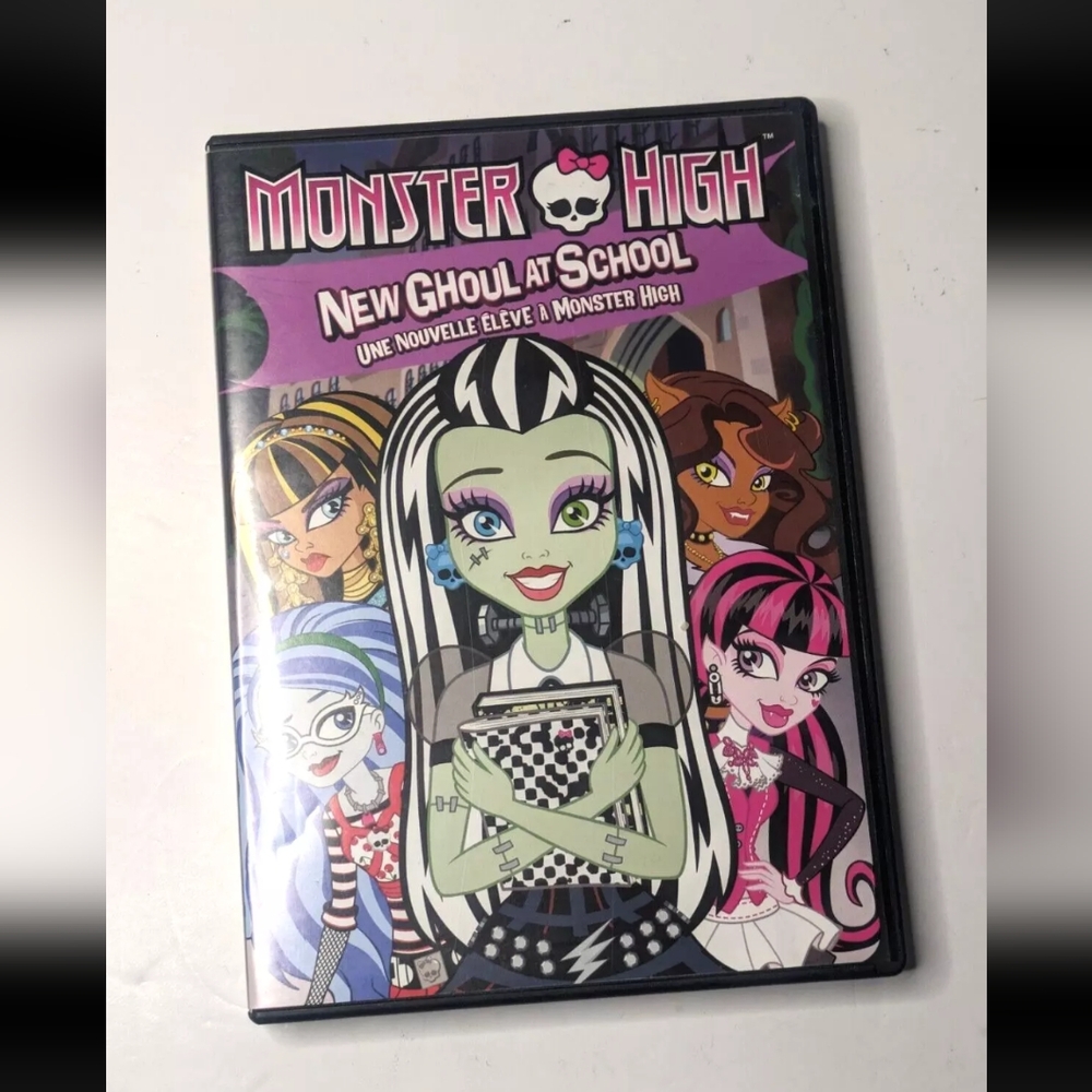 Monster High: New Ghoul at School (DVD, 2015, Canadian Bilingual) TESTED